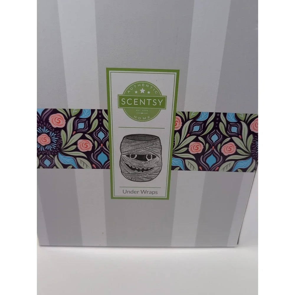 Scentsy Under Wraps Mummy Halloween Wax Warmer Limited Edition New‎ in Box